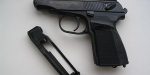 Стреляли по банкам и окнам в Лиде Стреляли по банкам и окнам в Лиде