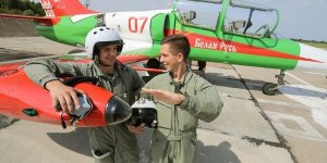 «Горка», «бочка», «петля»: как в Лиде готовят летчиков штурмовой авиации «Горка», «бочка», «петля»: как в Лиде готовят летчиков штурмовой авиации