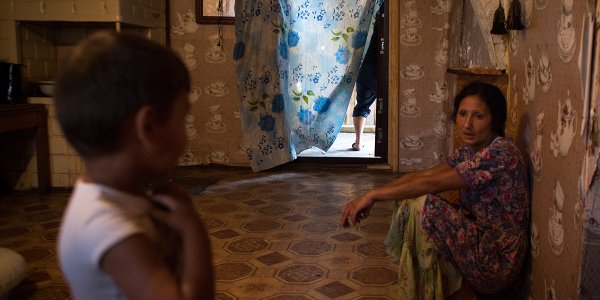 Как живут современные белорусские цыгане в деревне под Лидой