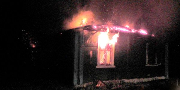 На ночном пожаре в Лидском районе погиб мужчина