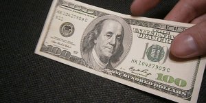 В Лиде выявлены подделки 100-долларовых купюр нового образца В Лиде выявлены подделки 100-долларовых купюр нового образца